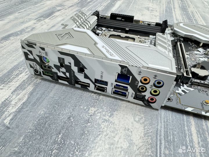 Материнская плата asrock Z690 steel legend DDR4