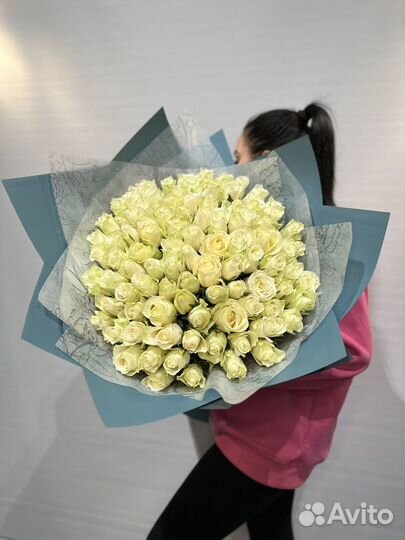Букет роз / 101 белая роза / доставка цветов