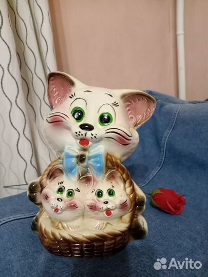 Статуэтка сувенир фигурка 