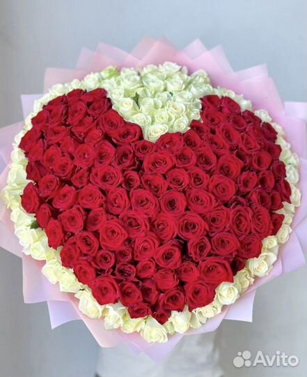 Букет сердечко из роз