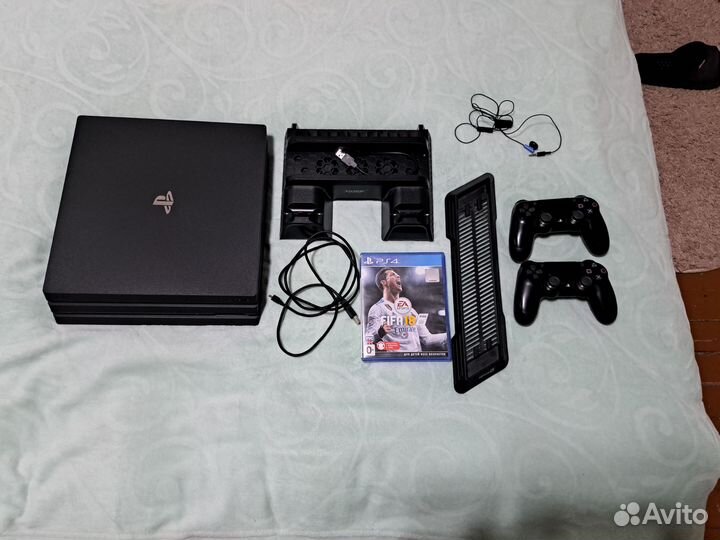 Sony PS4 pro 1tb