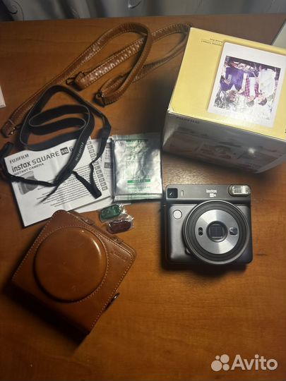 Фотоаппарат Fujifilm Instax Square 6 + чехол