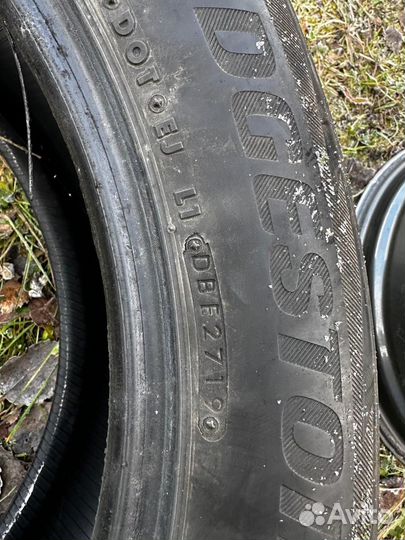 Bridgestone Blizzak DM-V2 255/55 R20 55