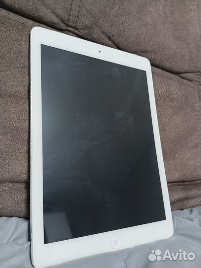 iPad Air 128 GB WiFi+Cellular