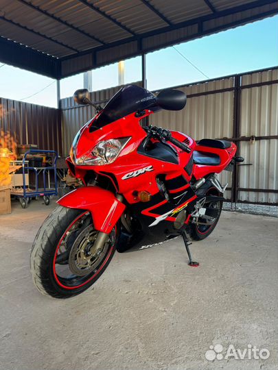 Honda Cbr600 f4i