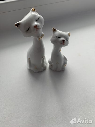 Фарфоровые статуэтки 
