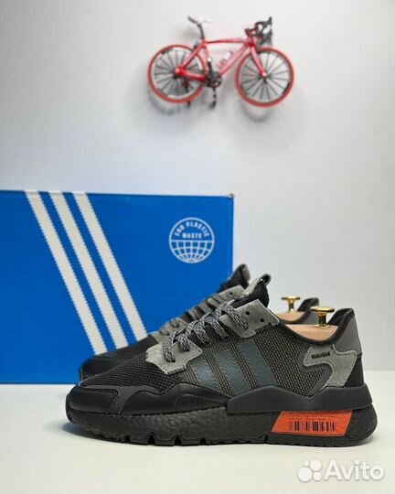 Кроссовки мужские adidas