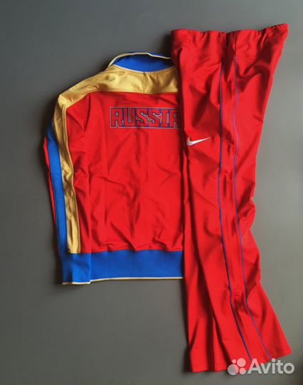 Олимпийский спортивный костюм Nike Сборной России