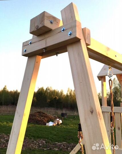 Детский игровой комплекс с горкой