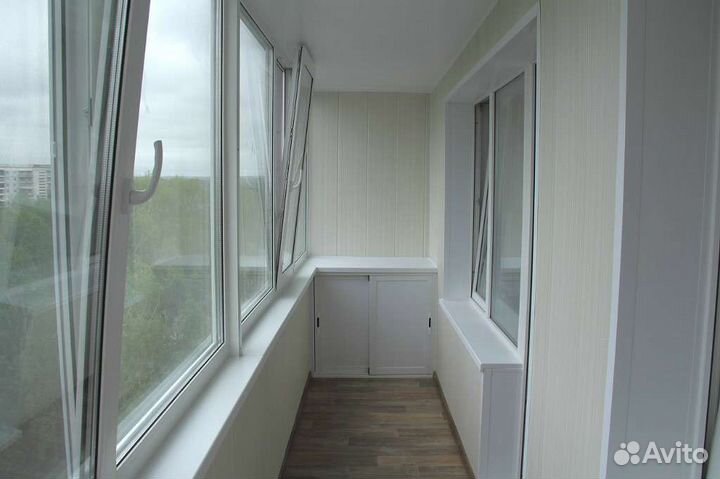 Балкон пластиковый от пола до потолка с отделкой