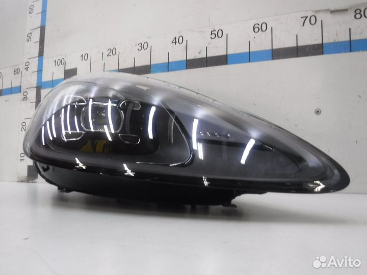 Б/У Б/У Фара правая 9Y0941040T porsche