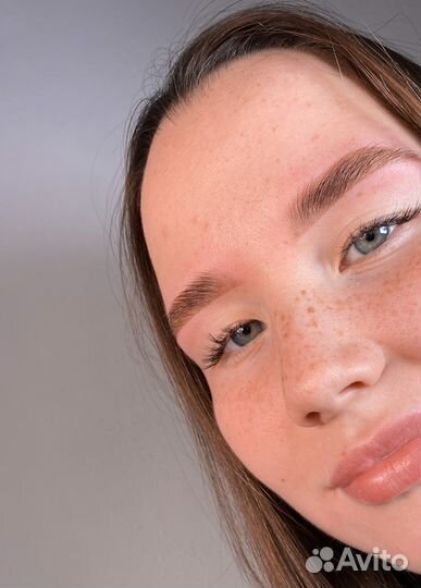 Требуются модели на брови