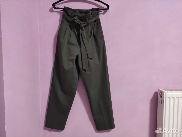 Брюки с высокой посадкой