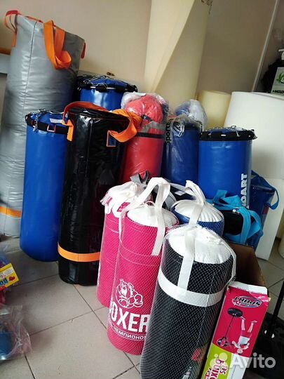 Боксёрская груша перчатки бинты подвесы