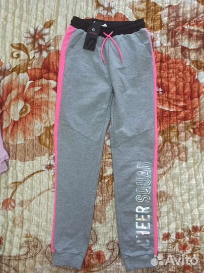 Спортивные штаны 140 р-р