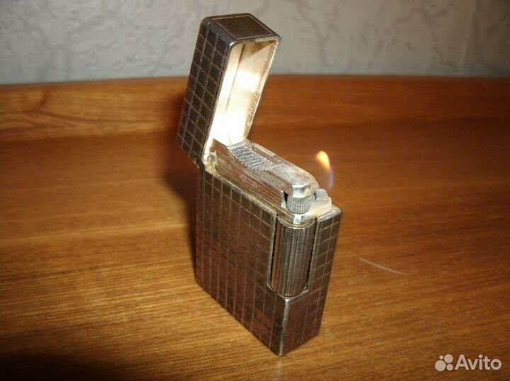 Зажигалка Dupont серебряная