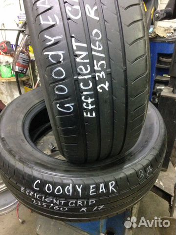 Goodyear EfficientGrip 235/60 R17