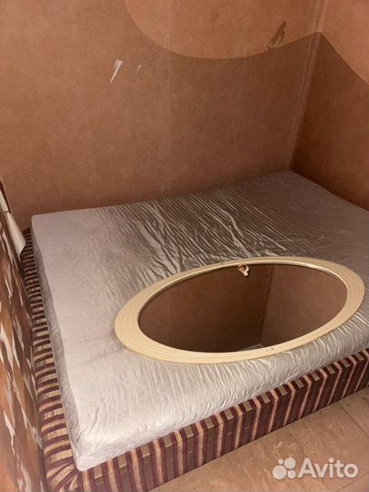 Кровать с матрасом самовывоз