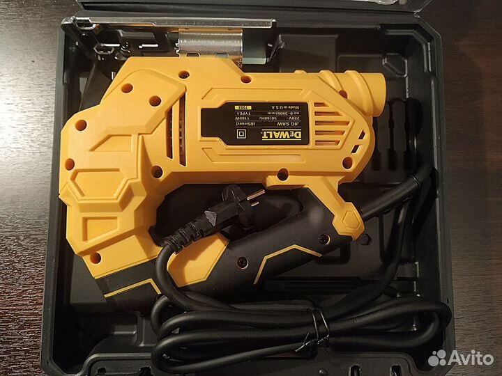 Новый электролобзик Dewalt 1180Wt Made in U.S.A