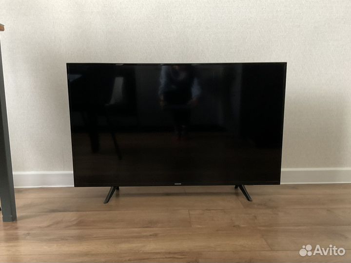 Телевизор samsung UE43J5272AU