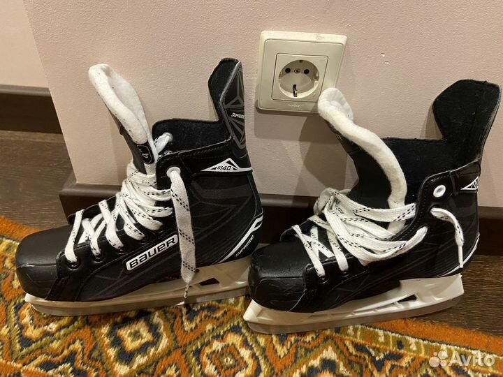 Хоккейные коньки bauer 37