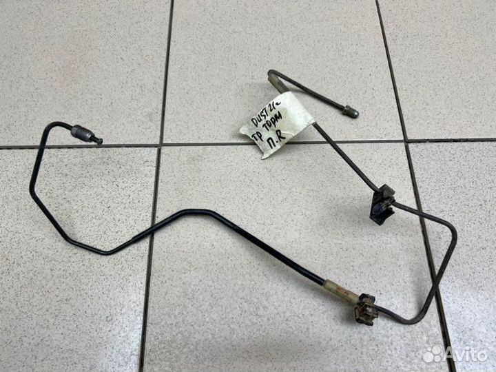 Трубка тормозная передняя правая Renault Duster