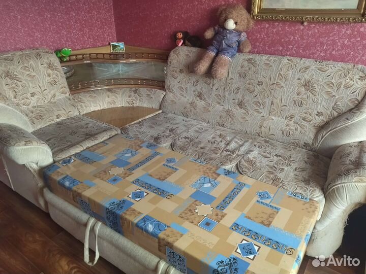 Угловой диван бу