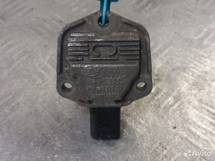 Датчик уровня масла Audi A4