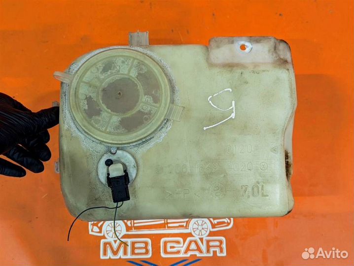 Бачок омывателя w208 CLK-class 112.940 01.2000