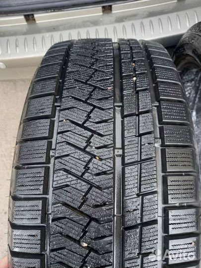 Triangle Snowlink PL02 225/45 R19