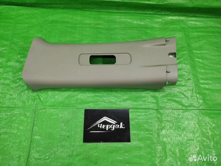 Обшивка средней стойки плевая Nissan X-Trail 07-15