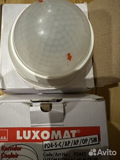 Датчик присутствия luxomat 92442