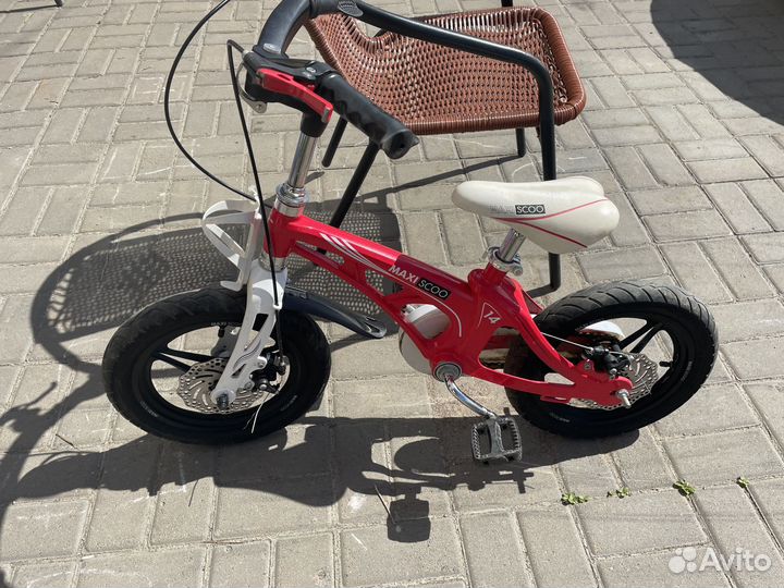 Детскиц велосипед maxiscoo 16
