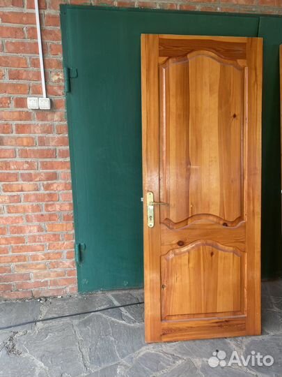 Двери деревянные