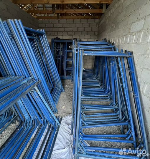 Зажимы в аренду/ Строительные леса