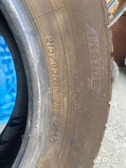 Yokohama Ice Guard IG50 215/65 R16