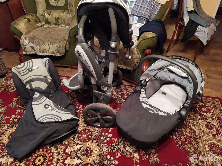 Коляска фирмы CAM