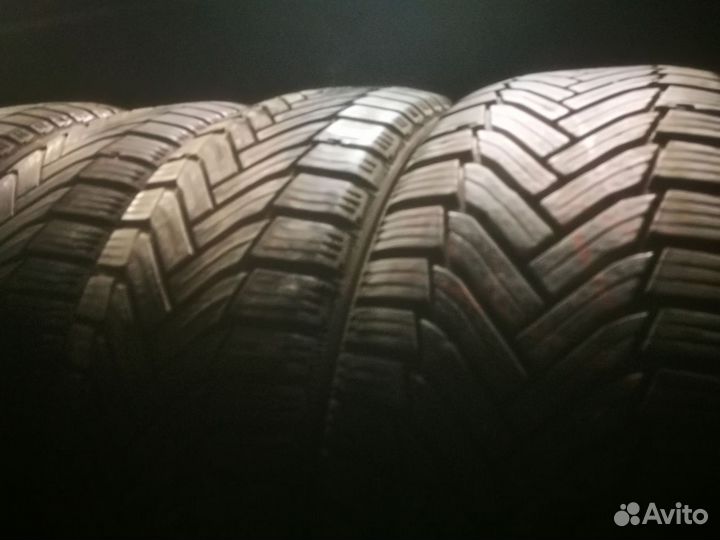 Michelin Alpin 6 205/55 R17