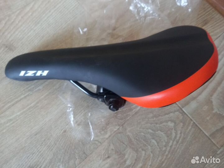 Седло для велосипеда кожаное