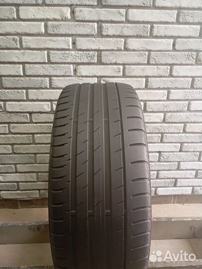 Continental ContiSportContact 3 235/40 R19 96Y