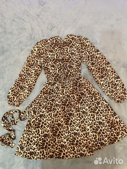 Платье с леопардовым принтом