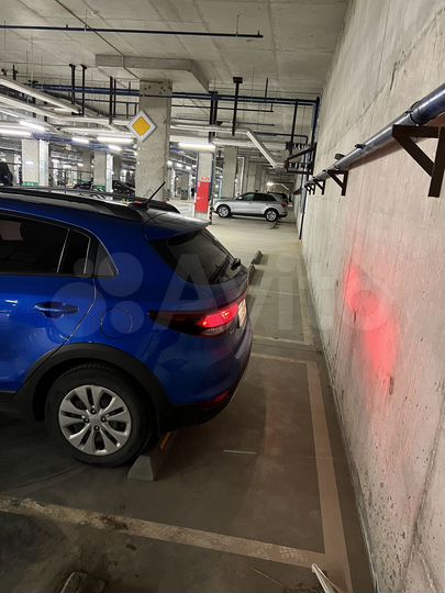 Машиноместо, 13 м²