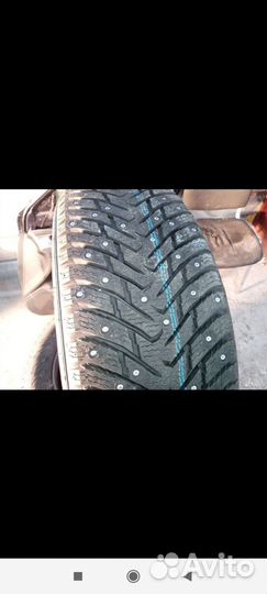 Nokian Nordman 8 215/55 R17