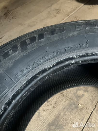 Hankook Dynapro HP2 RA33 23.5/65 R17
