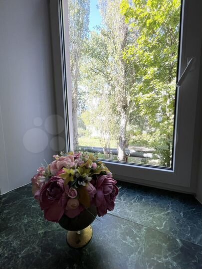 3-к. квартира, 83,7 м², 2/4 эт.