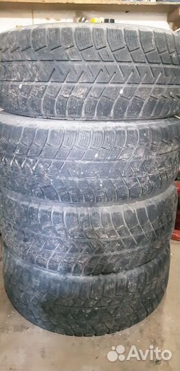 Michelin Latitude Alpin 235/60 R16 25G