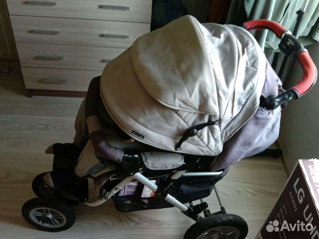 Прогулочная коляска Capella