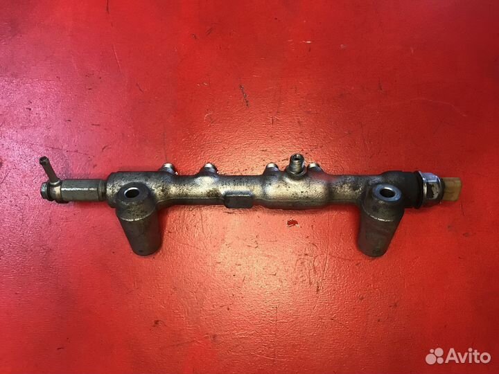 Рампа топливная Nissan Navara D40 2.5 yd25ddti