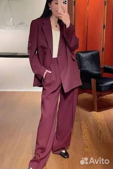 Костюм The row