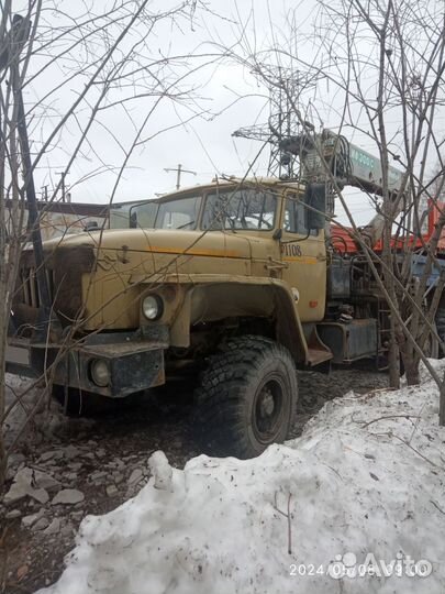 Урал 4320 с КМУ, 2004